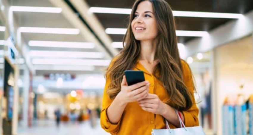 Accenture Highlights 2025 Holiday Shopping Trends